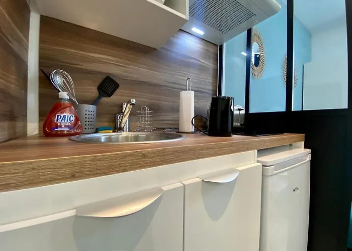 Sauzede - Centre-ville Apartment